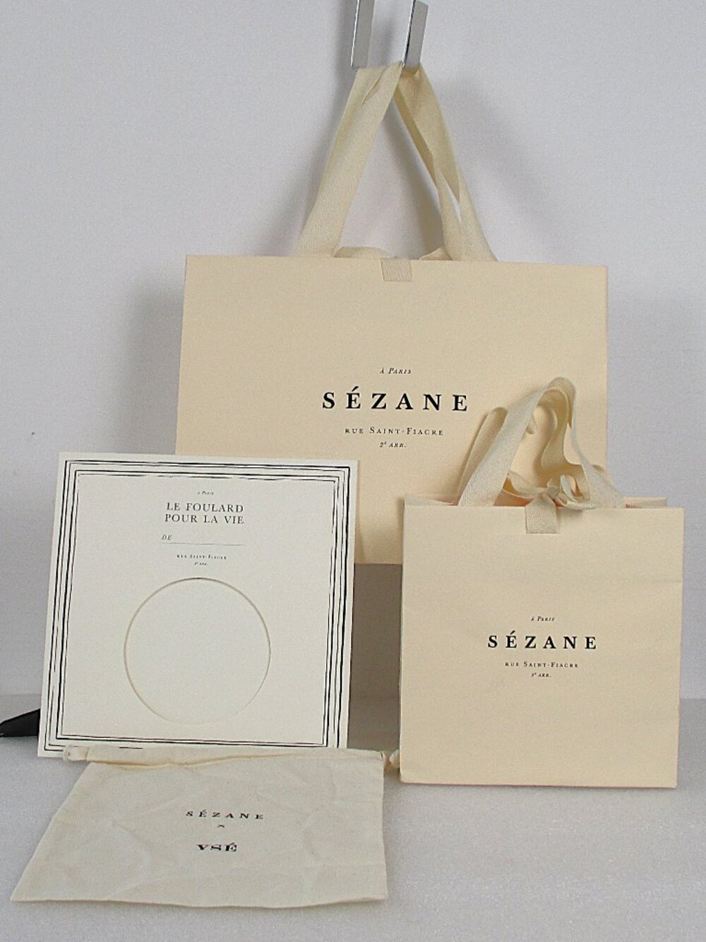BUNDLE OF SEZANE GIFT BAGS